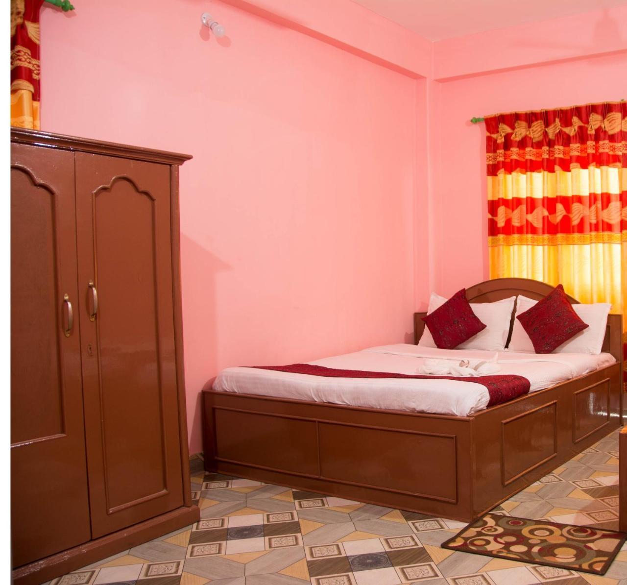 Mount Blue Tourist Hostel - Похара Екстериор снимка